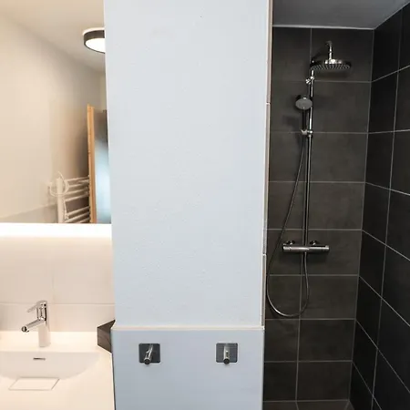 Bernstein アパート *