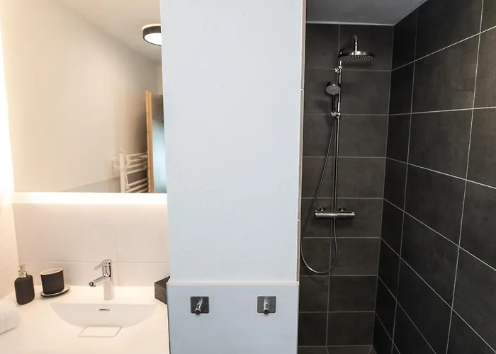 Bernstein Апартаменти *